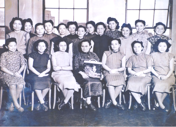 上世纪40年代赴美进修的中国护士